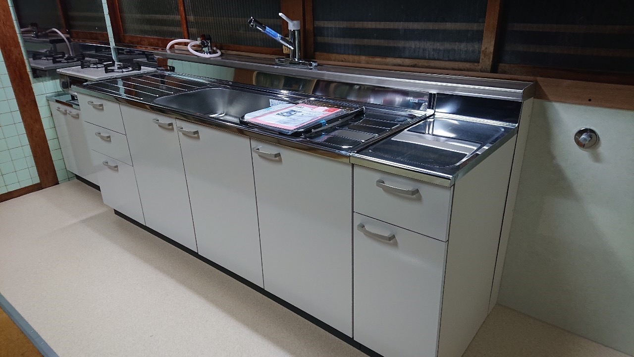 貝塚市　キッチン改修工事